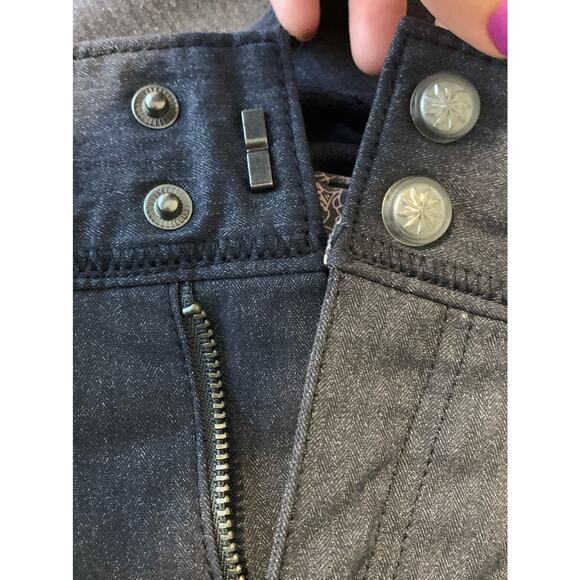 Athleta gray zippered pockets mini skirt size 10 - Picture 5 of 9